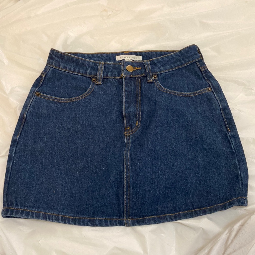 Super cute dark denim skirt